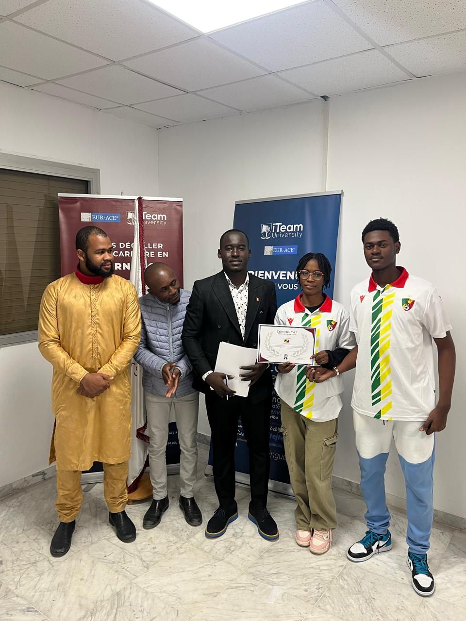 Laur&eacute;ats internationaux certificats EUR-ACE iTeam